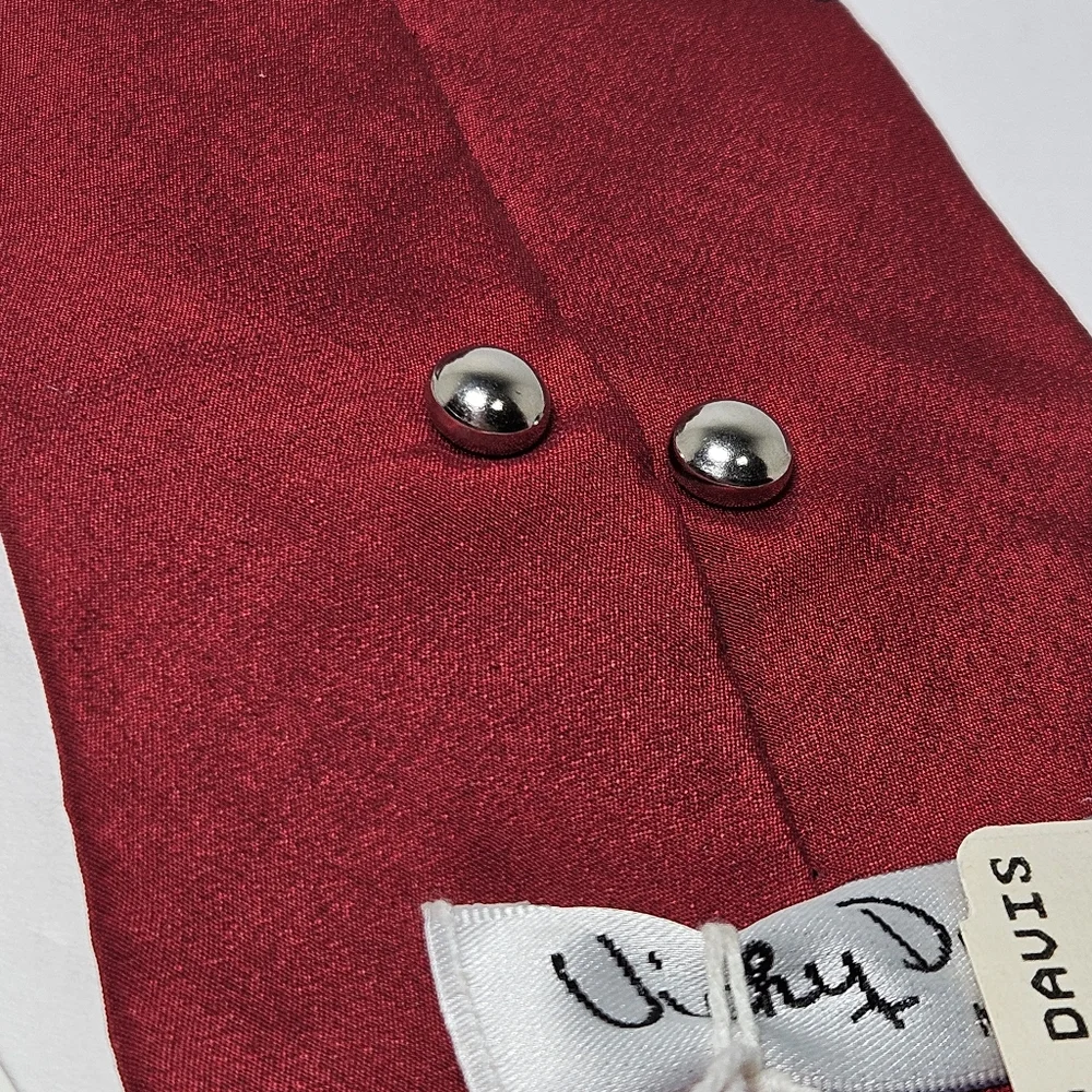 NEW Vicky Davis Red Silk Neck Tie Mouse Trap Computer 3D Mouse Retro Gaming Nerd